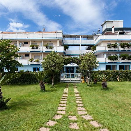 רוזטו דליי אברוצי Hotel Marina מראה חיצוני תמונה