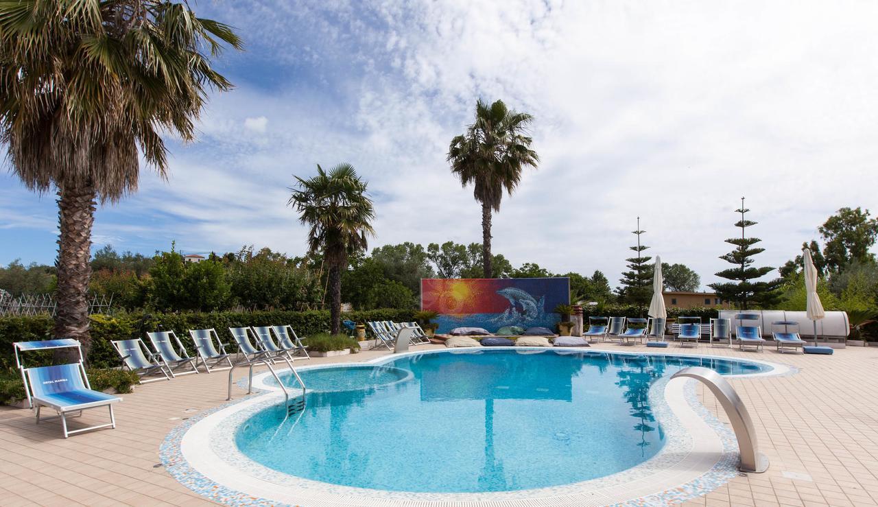 רוזטו דליי אברוצי Hotel Marina מראה חיצוני תמונה