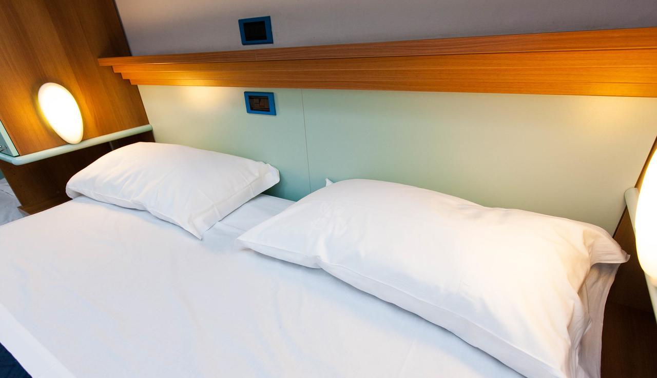 רוזטו דליי אברוצי Hotel Marina מראה חיצוני תמונה